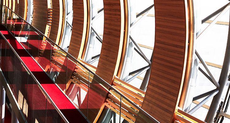 <p>Rethinking the Role of Fixed Income Along the Retirement Savings Journey (Summary)</p>
